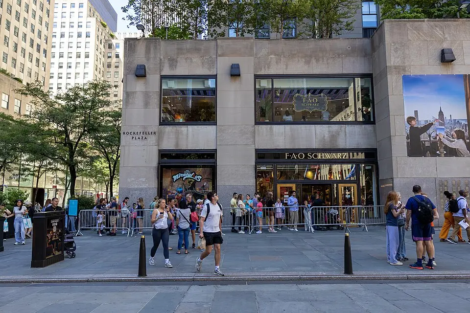 FAO Schwarz (Rockefeller Center)